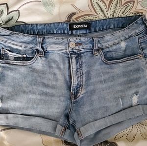 Express shorts